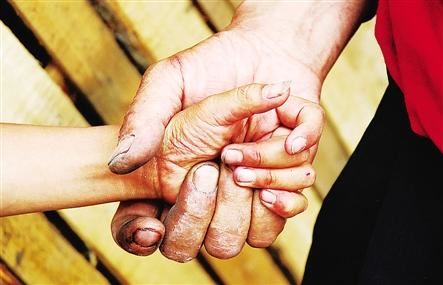 古诗里面描写爱情的句子?古诗中描写爱情的诗句  第1张