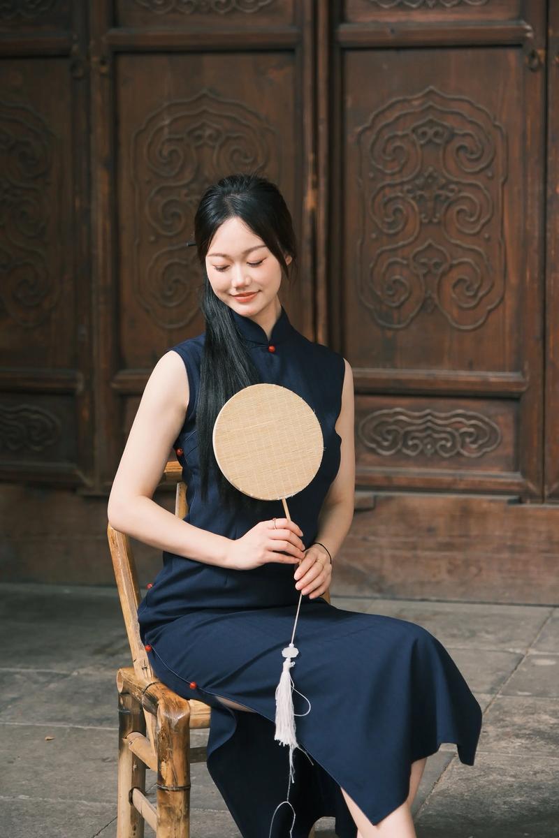 遇见她,如春水映梨花 第1张 遇见她,如春水映梨花 第1张