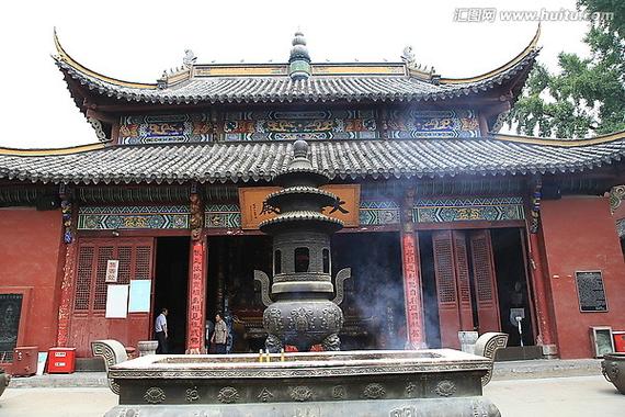 尊虚旗厉忍灭历畸烘主寺  第1张