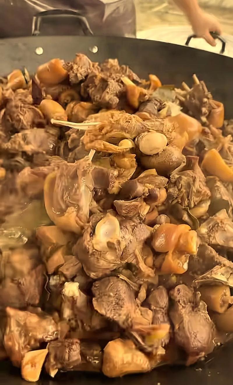 【实用】吃货们注意了，夏至吃狗肉荔枝真的不上火吗？营养专家这么说  第1张