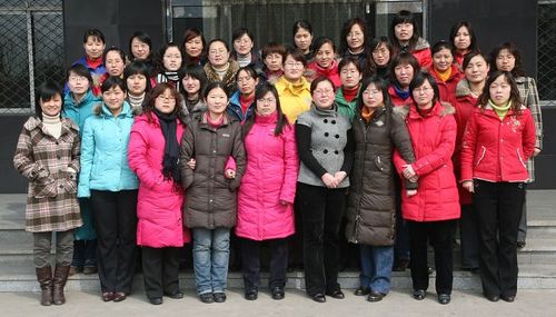 福建省东山第二中学祝全体女教职员工节日快乐! 第1张 福建省东山第二中学祝全体女教职员工节日快乐! 第1张