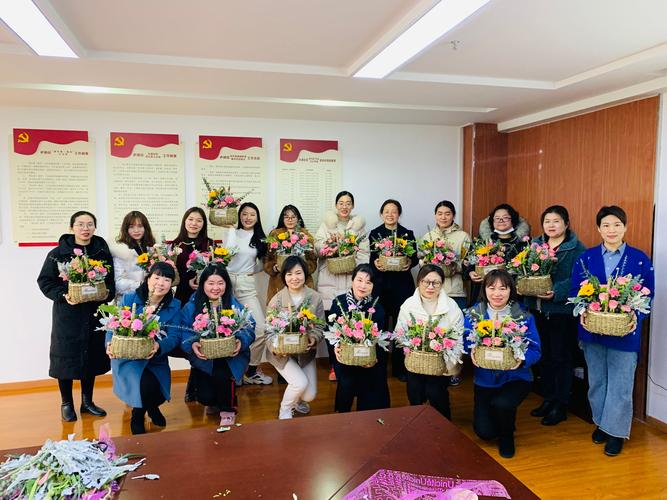知识竞赛、才艺表演—广陵青企联为女性过三八妇女节就是不一样 第1张 知识竞赛、才艺表演—广陵青企联为女性过三八妇女节就是不一样 第1张