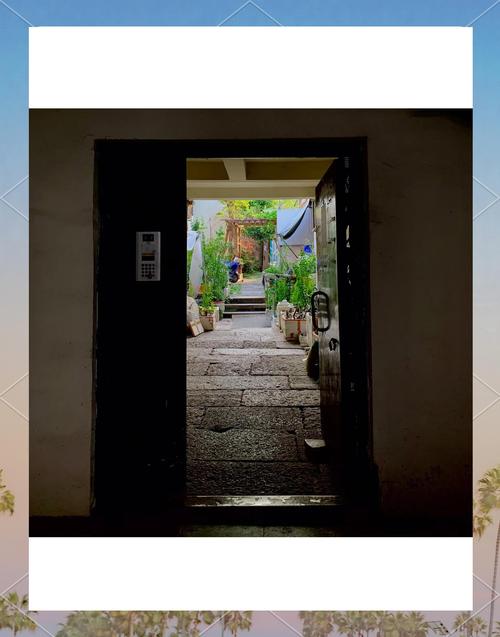 在这里遇见味道和温度，“小店写真”等你的文案，为杭州小店加油，为生活加油  第1张